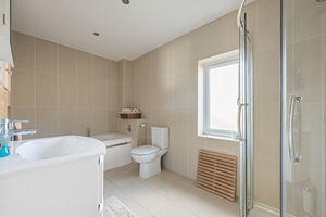 Photo 17- click for photo gallery